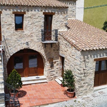 La Corte Dei Baroni Loceri Exterior photo